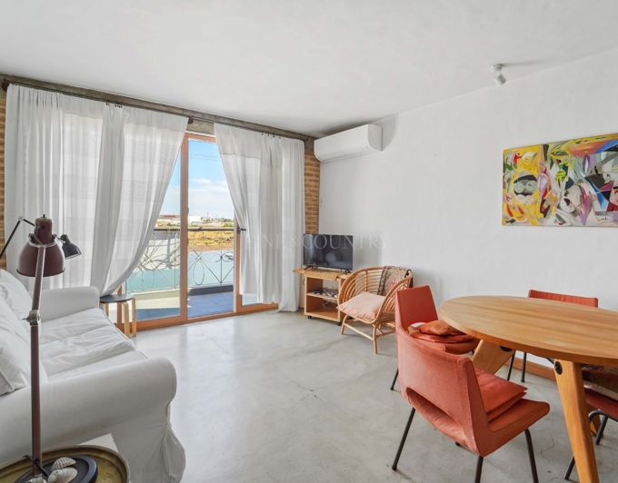 Image No.11-3 Bed Property for sale