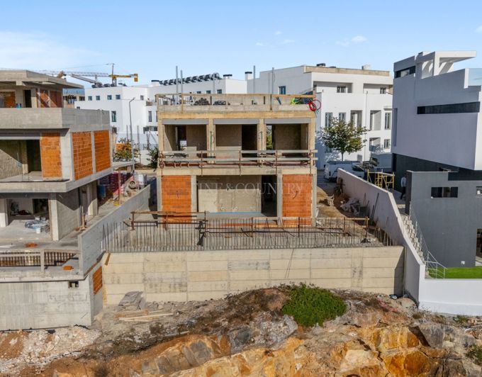 Image No.19-3 Bed Villa for sale