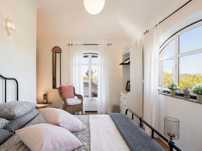 Image No.23-4 Bed Villa for sale