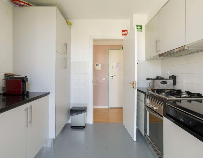 Image No.14-2 Bed Apartment for sale