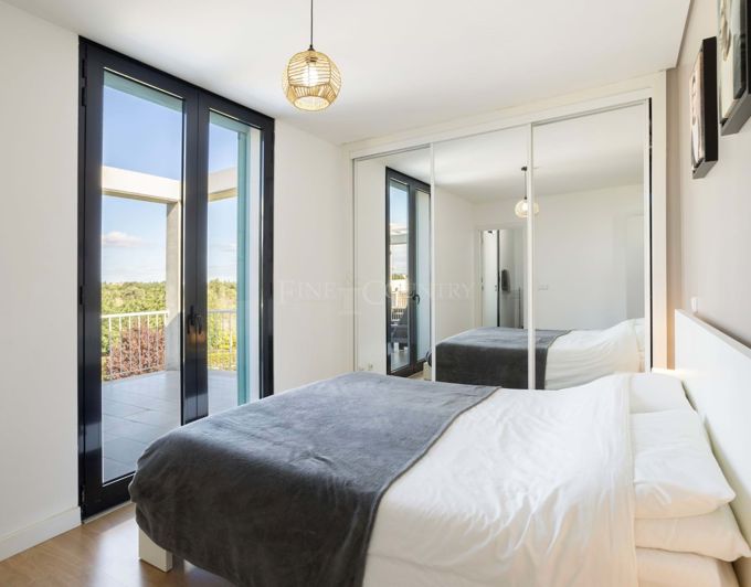 Image No.16-2 Bed Apartment for sale