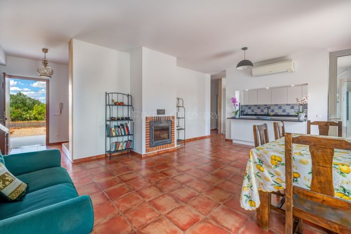 Image No.3-4 Bed Property for sale