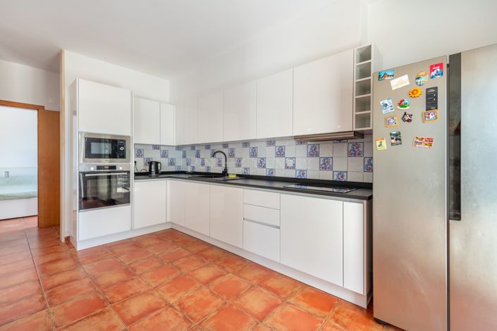 Image No.7-4 Bed Property for sale