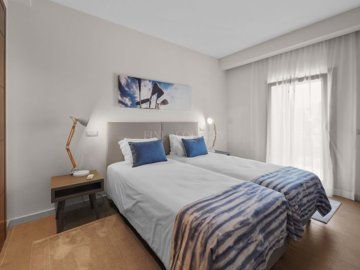 2104-357374-14d4e763c151089fe37f379b2f9be1ace