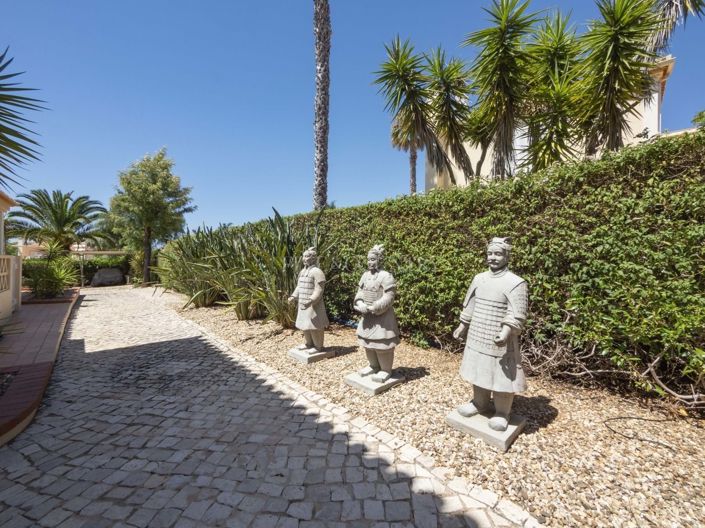 Image No.29-3 Bed Property for sale