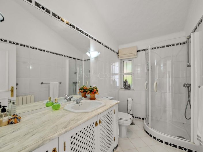 Image No.23-4 Bed Villa for sale