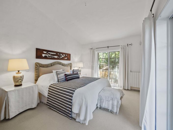 Image No.35-4 Bed Villa for sale