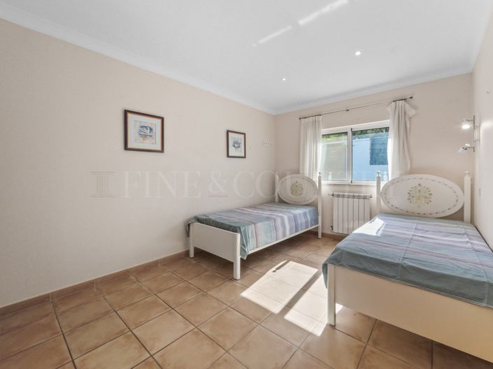 Image No.19-4 Bed Villa for sale