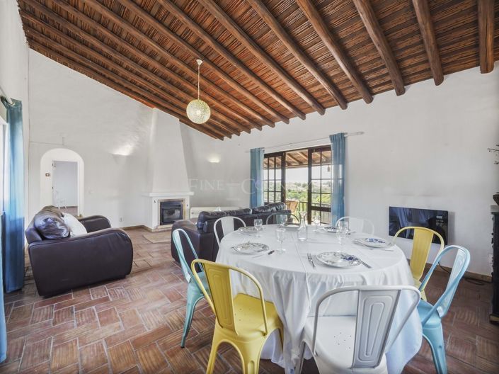 Image No.3-4 Bed Property for sale