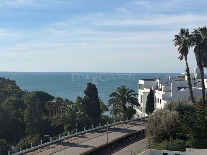 Image No.57-4 Bed Property for sale