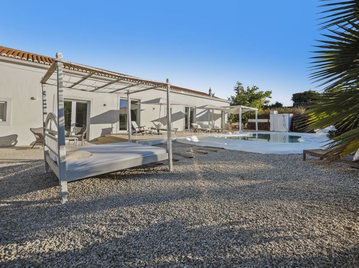 Image No.38-4 Bed Property for sale