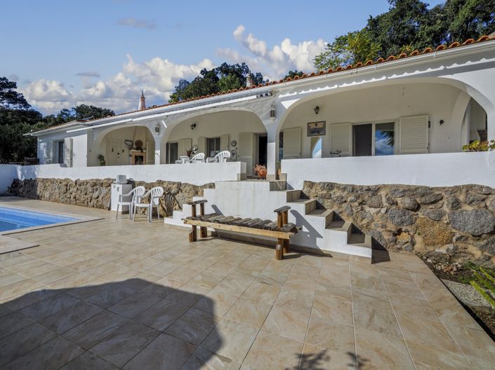 Image No.25-3 Bed Property for sale