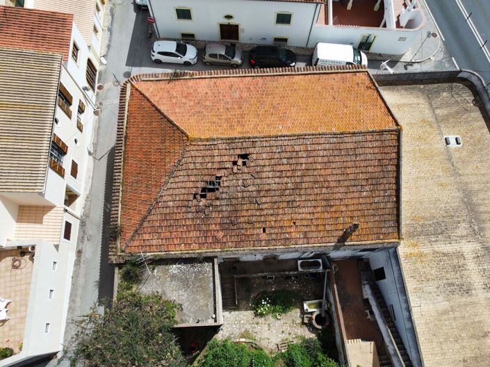 Image No.12-3 Bed Semi-Detached for sale