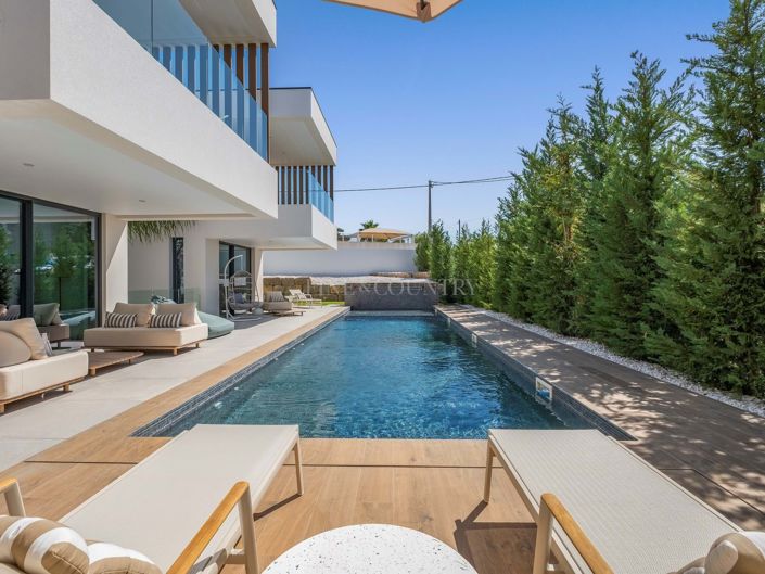 Image No.12-4 Bed Villa for sale