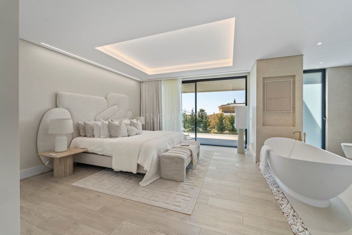 Image No.43-4 Bed Villa for sale