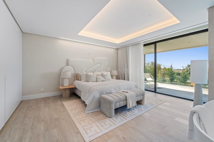 Image No.44-4 Bed Villa for sale