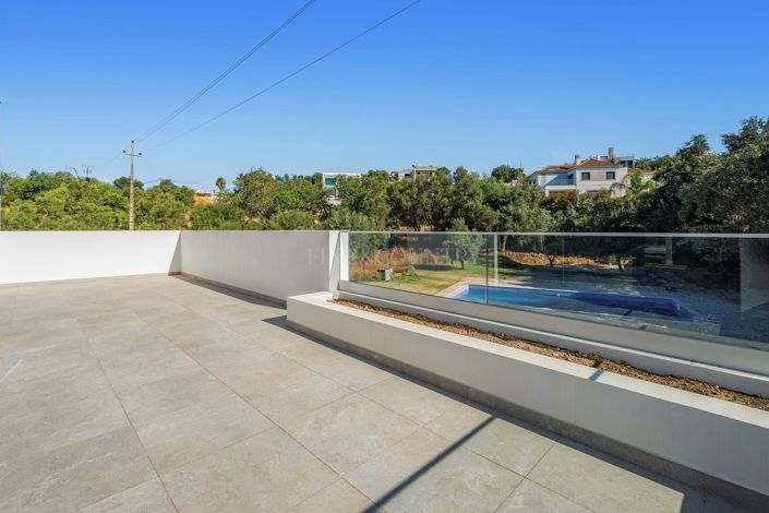 Image No.18-4 Bed Villa for sale