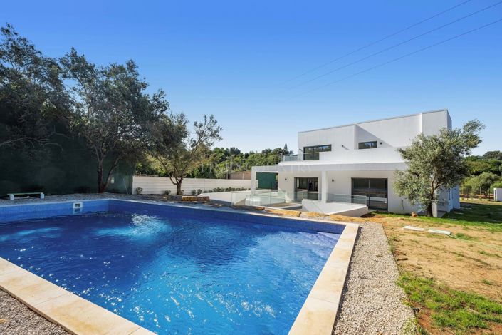 Image No.7-4 Bed Villa for sale