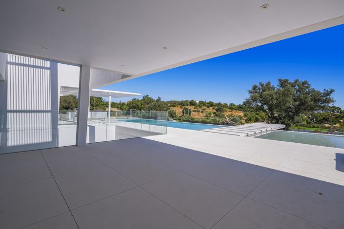 Image No.29-6 Bed Villa for sale