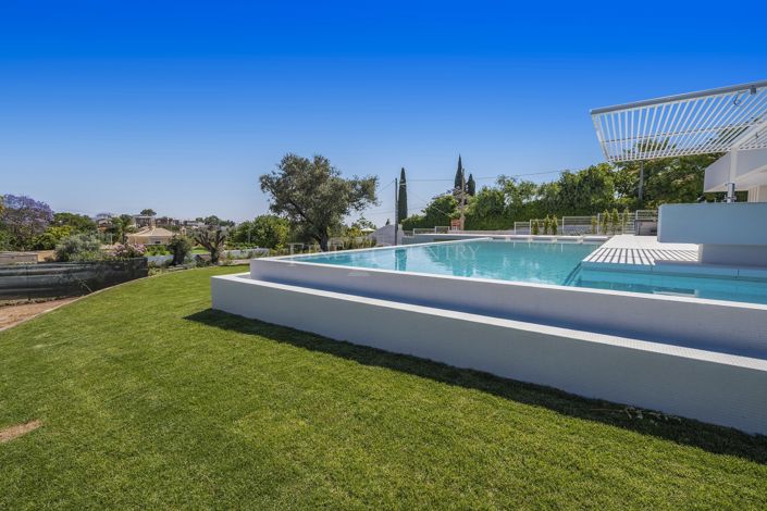 Image No.30-6 Bed Villa for sale