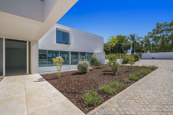 Image No.31-6 Bed Villa for sale