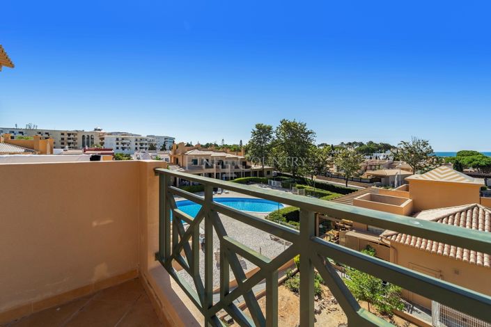 Image No.4-2 Bed Townhouse for sale