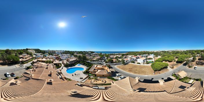 Image No.40-2 Bed Townhouse for sale