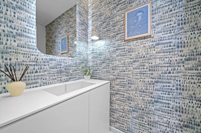 2104-353145-14d4e763c151089fe37f379b2f9be1ace