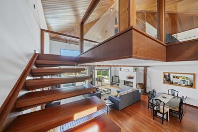 2104-356115-b952a8cbdbc2fd66601ce91bb265b9cce