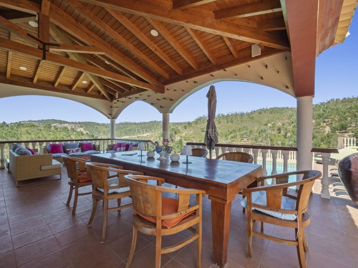 Image No.3-4 Bed Property for sale