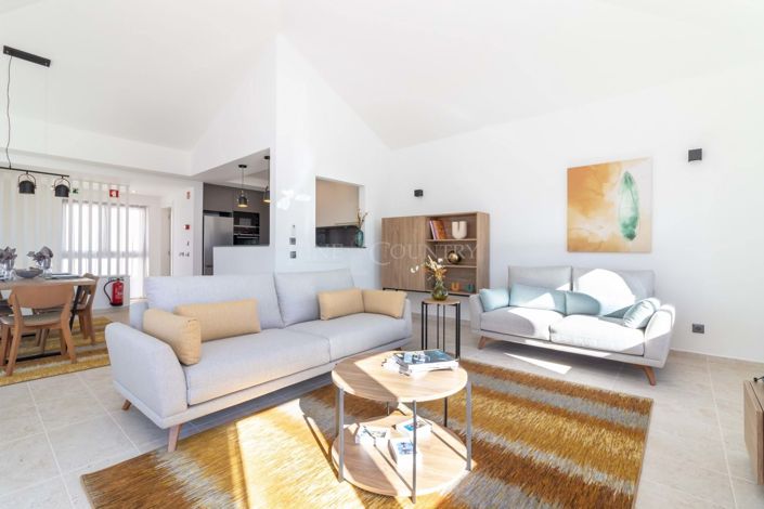 Image No.8-Propriété de 3 chambres à vendre à Lagoa