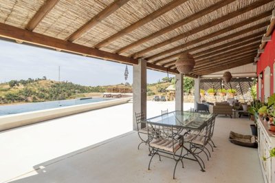 2104-350943-b952a8cbdbc2fd66601ce91bb265b9cce