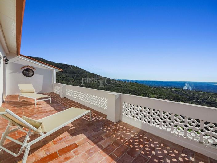 Image No.32-2 Bed Property for sale