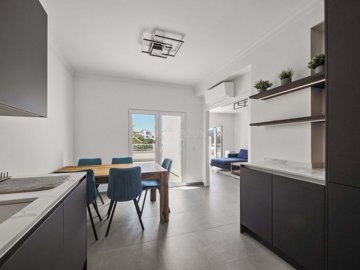 2104-343312-b952a8cbdbc2fd66601ce91bb265b9cce