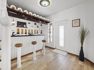 2104-348961-b952a8cbdbc2fd66601ce91bb265b9cce