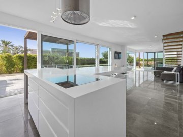 2104-355426-b952a8cbdbc2fd66601ce91bb265b9cce