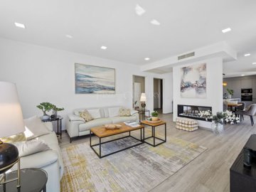 2104-358333-b952a8cbdbc2fd66601ce91bb265b9cce