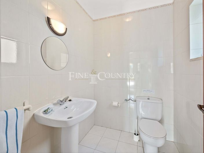 Image No.11-4 Bed Villa for sale