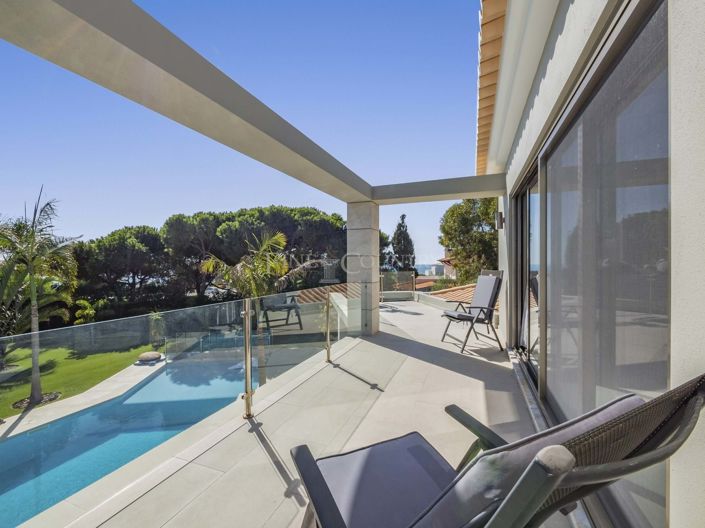 Image No.29-3 Bed Property for sale