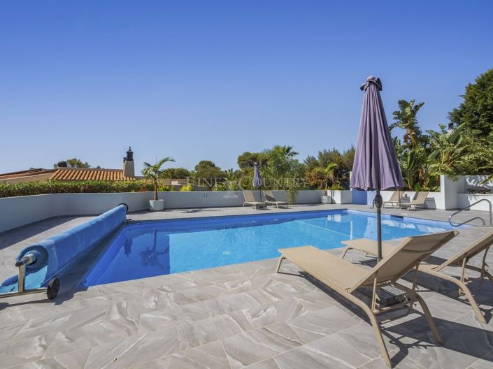 Image No.31-3 Bed Property for sale