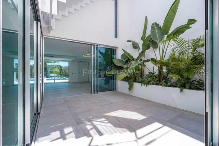 Image No.10-3 Bed Semi-Detached for sale