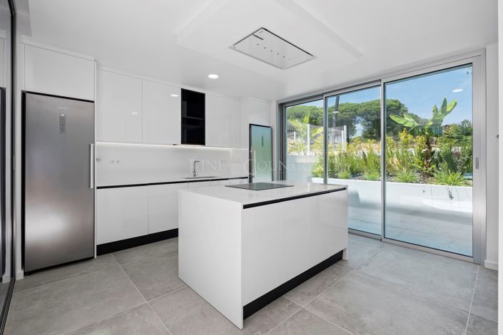 Image No.6-3 Bed Semi-Detached for sale