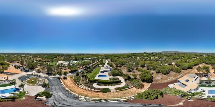 Image No.41-3 Bed Property for sale