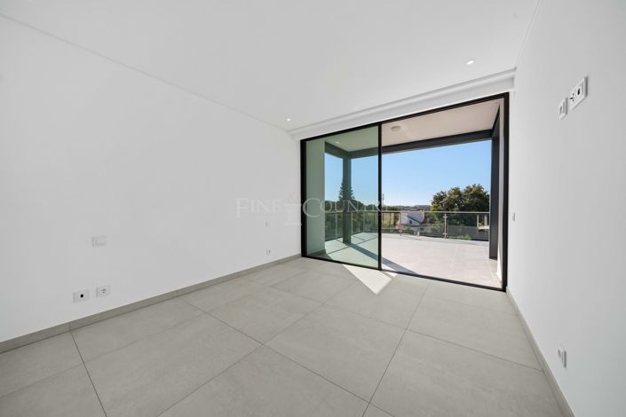 Image No.27-4 Bed Villa for sale