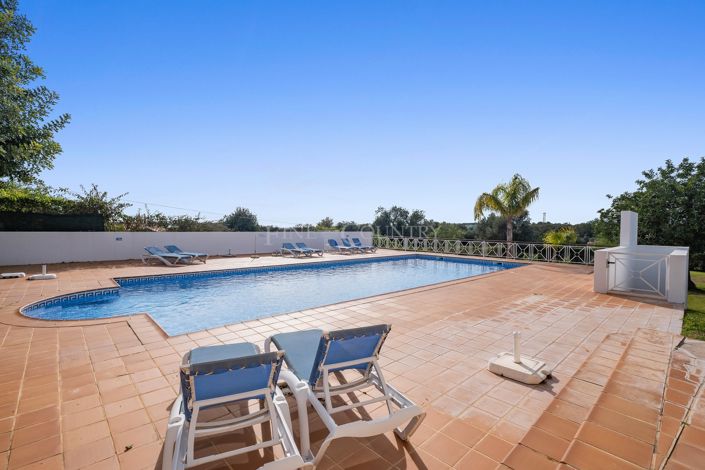 Image No.19-3 Bed Villa for sale