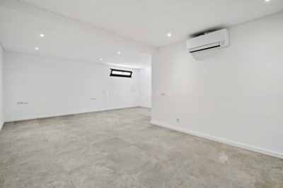 2104-353508-b952a8cbdbc2fd66601ce91bb265b9cce