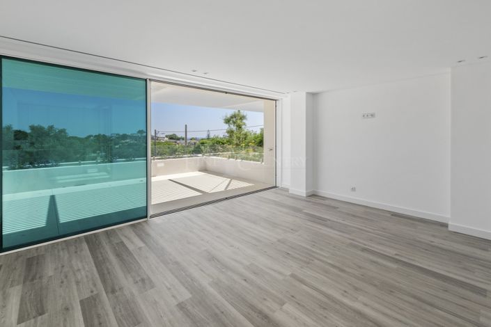 Image No.25-6 Bed Villa for sale