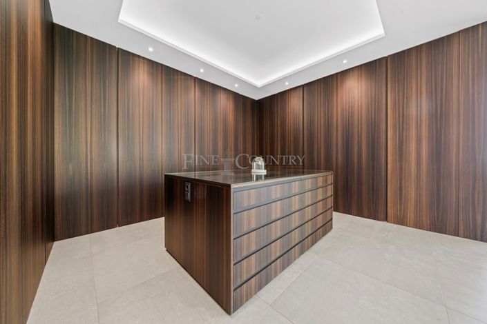 Image No.11-3 Bed Villa for sale