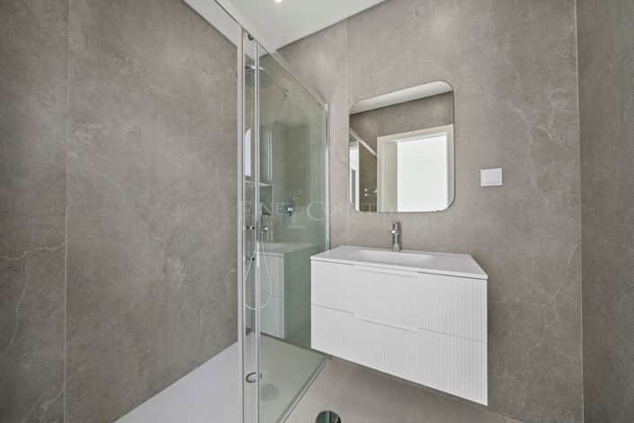 Image No.19-4 Bed Villa for sale