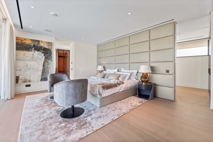 Image No.27-7 Bed Villa for sale